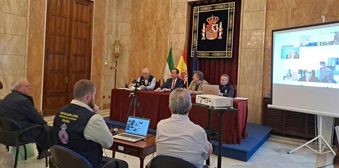 Subdelegado del Gobierno en Almería, José María Martín, durante la reunión con representantes de ayuntamientos de la provincia para trasladar las ayudas por los daños causados por los temporales.