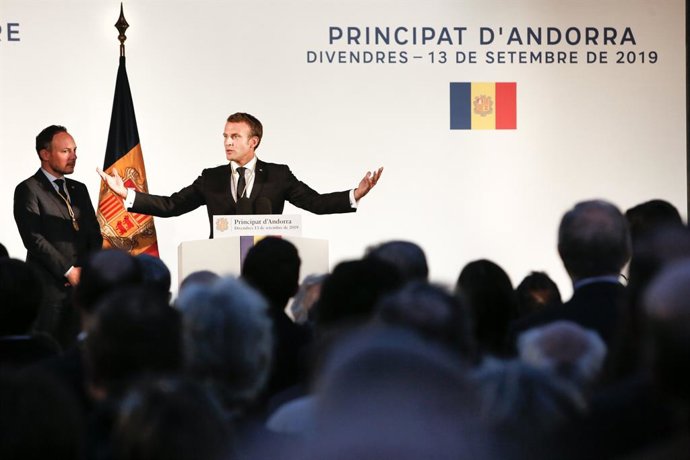 Discurs de Macron davant dels andorrans en la seva visita al país el 2019.