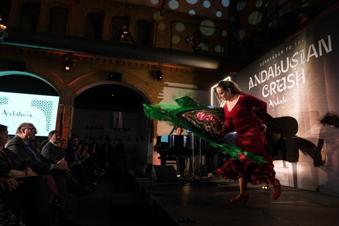 Networking 'Surrender to the Andalusian Crush'.