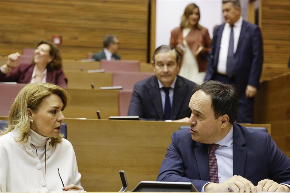 El 'president' de la Generalitat, Juanfran Pérez Llorca, en la sesión de control este jueves en Les Corts