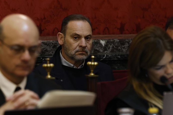 El exministro Jose Luis Ábalos durante la audiencia preliminar en el Tribunal Supremo 