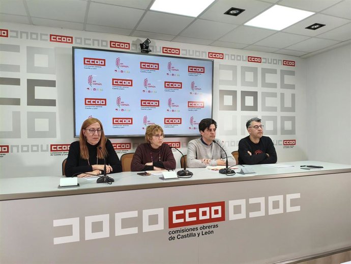 Rueda de prensa tras la reunión de CCOO y En Común para la presentación de las propuestas del sindicato a la coalición.