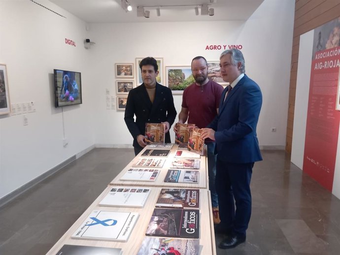 El 33º Anuario de la AiG toma, a través de 200 imágenes, "el pulso informativo de la región", con lo más noticiable 2025