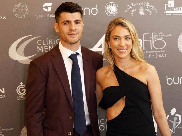 Archivo - Álvaro Morata y Alice Campello en una imagen de archivo