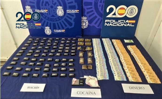 Sucesos.- Desmantelan un punto de venta de hachís, cocaína y éxtasis en Cuesta Piedra, en Santa Cruz de Tenerife