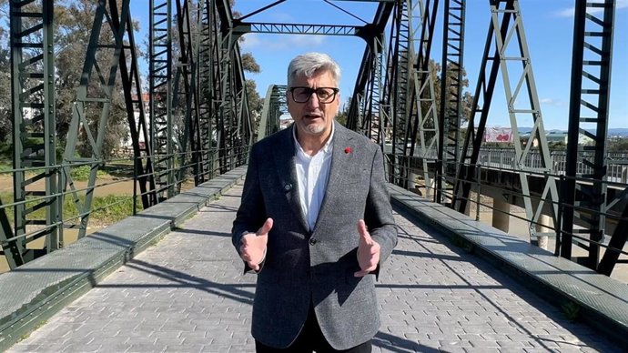 El secretario general del PSOE de Málaga, Josele Aguilar