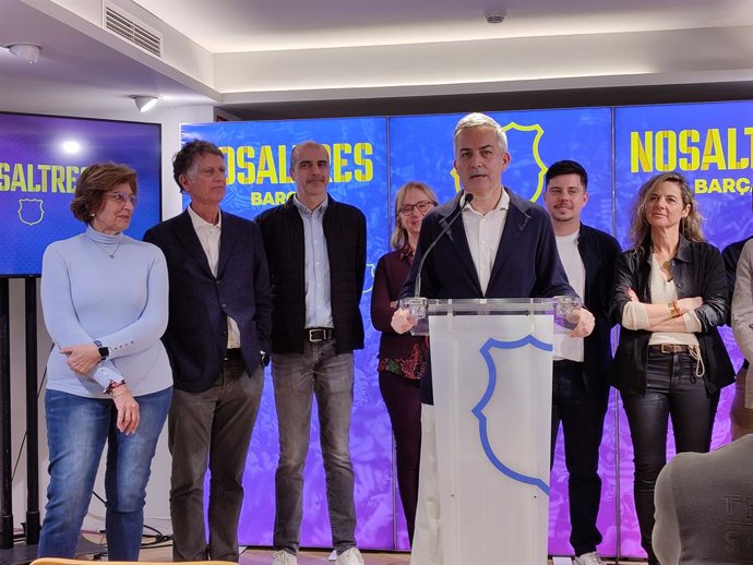 O candidato à presidência do FC Barcelona, Víctor Font, na sede eleitoral de Nosaltres