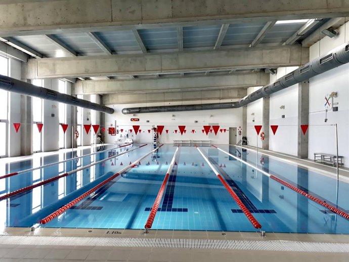 Archivo - Piscina Marga Crespí