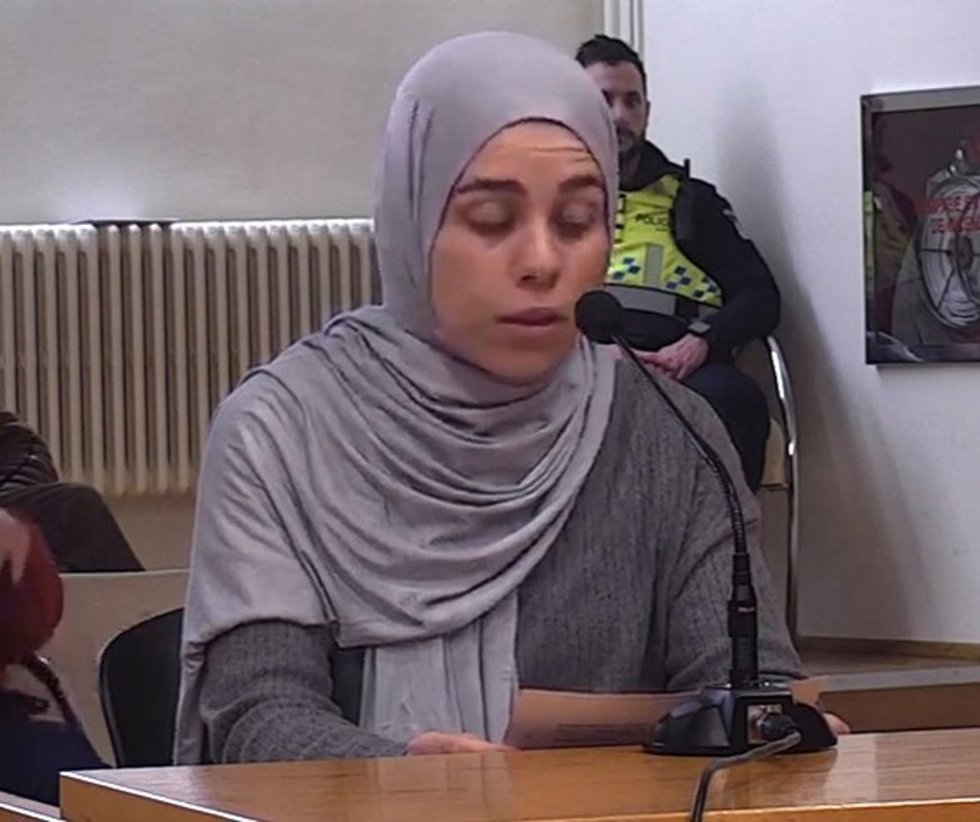 Blanca Cortés, durante su intervención en el pleno del Ayuntamiento de Logroño