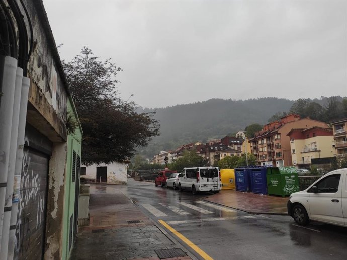 Archivo - Infiesto, Piloña, lluvia