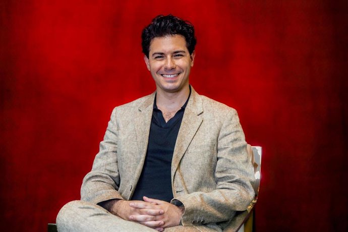 Archivo - El cantante Alfred García posa para Europa Press, a 9 de junio de 2025, en Madrid (España).