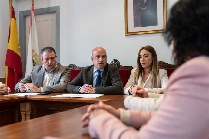 El presidente de la Diputación de Almería, José Antonio García Alcaina, presenta el PAI de Los Vélez.