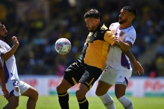 Futbol, Coquimbo Unido vs Deportes Concepcion Fecha 5, Liga de primera 2026. El jugador de Coquimbo Unido Rodrigo Holgado, es fotografiado durante un partido de la liga de primera disputado en el estadio Francisco Sanchez Rumoroso en Coquimbo,