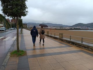 Lluvia en la costa vasca