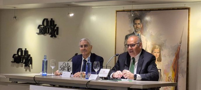 El consejero delegado de Iberdrola España, Mario Ruiz-Tagle, en el Club Siglo XXI
