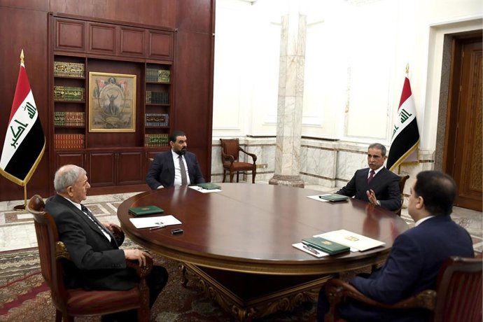 5 de março de 2026, Iraque, Iraque, Iraque: O presidente iraquiano Abdul Latif Jamal Rashid preside uma reunião no Palácio de Bagdá com o primeiro-ministro Mohammed Shia al-Sudani, o presidente do Parlamento Haibat al-Halbousi e o presidente do Supremo Tr