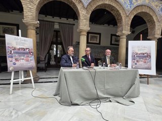 (Desde Izda.) Juan José Aguirre, Nicolás De Bari Y Miguel Aguirre, En La Presentación De La 26 Comida Benéfica De La Fundación Bangassou, En El Círculo De La Amistad De Córdoba.