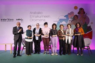 Entrega de reconocimientos laia