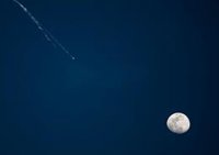 Una nueva oleada de ataques iraníes contra cuatro países en Oriente Próximo se salda con daños materiales