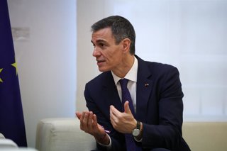 El presidente del Gobierno, Pedro Sánchez, recibe al Gran Duque Guillermo V, en el Palacio de la Moncloa, a 5 de marzo de 2026, en Madrid (España). Los Grandes Duques de Luxemburgo, Guillermo V y Stéphanie Marie, inician hoy una visita de presentación a E