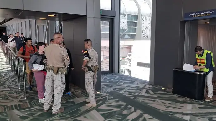 Embarque de españoles evacuados desde Omán