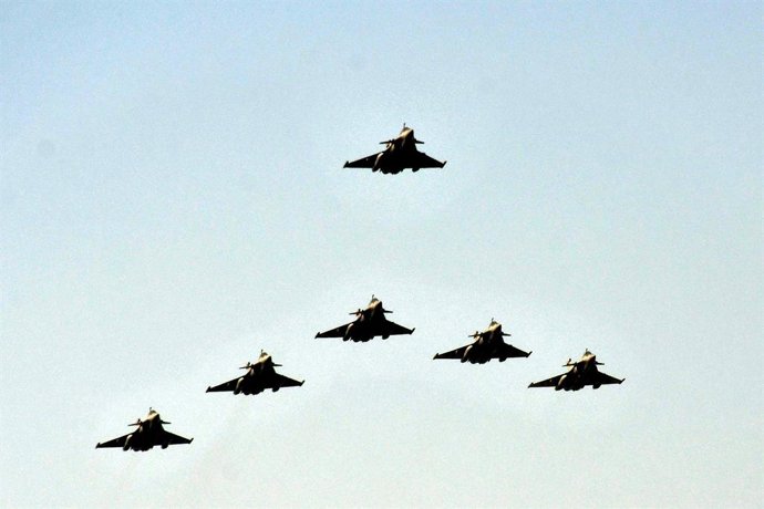 Archivo - Aviones de la Fuerza Aérea de India en una fotografía de archivo