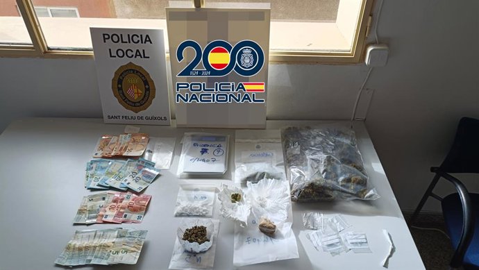 Droga decomissada en l'entrada i escorcoll del domicili