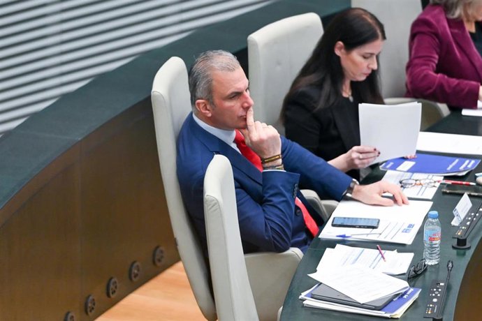 El exportavoz de VOX en el Ayuntamiento, Javier Ortega Smith, durante una sesión ordinaria del Pleno del Ayuntamiento de Madrid, en el Palacio de Cibeles, a 24 de febrero de 2026, en Madrid (España).