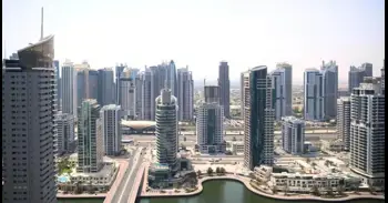 El conflicto en Oriente Medio afecta a la seguridad turística percibida y desvía la demanda hacia Europa y Asia