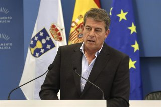 El secretario xeral del PSdeG, José Ramón Gómez Besteiro, en rueda de prensa.