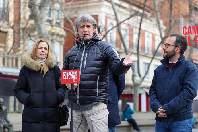 El candidato del PSOE a la Presidencia de la Junta de Castilla y León, Carlos Martínez