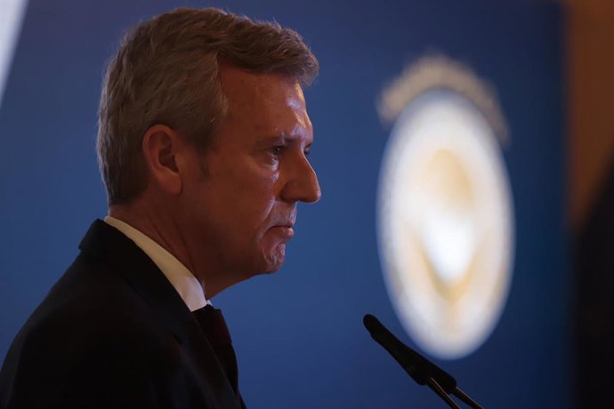El presidente de la Xunta, Alfonso Rueda, interviene durante la entrega de la Medalla de Oro de la Confederación de Empresarios de Pontevedra (CEP), en el Hotel Attica21, a 26 de febrero de 2026, en Vigo, Pontevedra