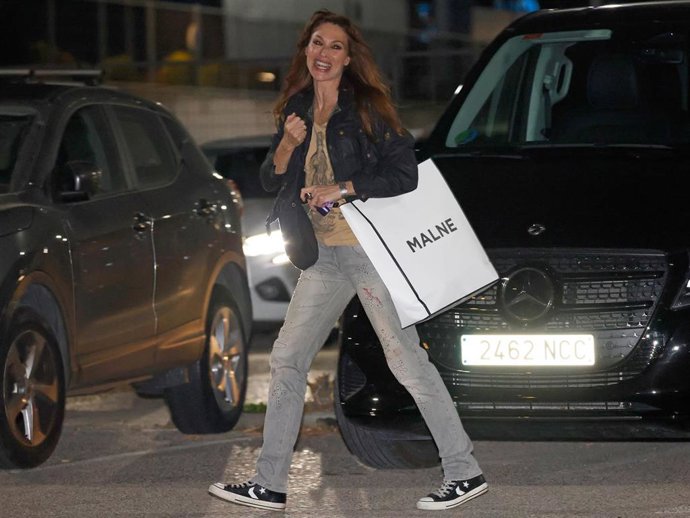 Cristina Piaget sale de Telecinco tras la final de 'GH Dúo', a 3 de marzo de 2026, en Madrid (España)