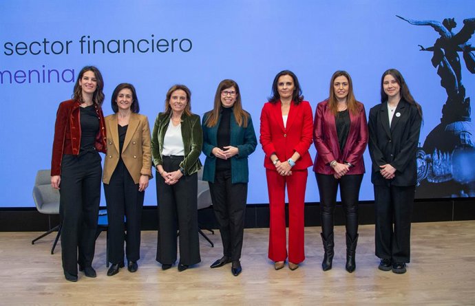 Cecabank, A Favor De Visibilizar El Talento Femenino Por Su Contribución A Entornos Laborales Más Innovadores Y Diversos