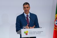 Sánchez ve "un extraordinario error" la guerra contra Irán y advierte de que traerá consecuencias económicas