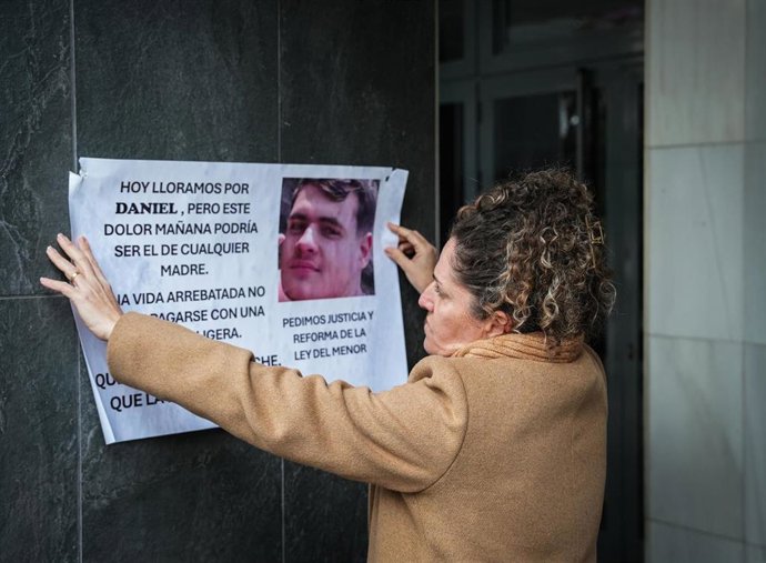 La madre del joven apuñalado en Isla Mayor (Sevilla), Manoli Gómez, en la última sesión del juicio contra el presunto autor de los hechos.