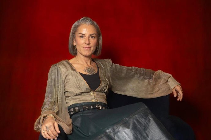 Archivo - La Mari de Chambao posa para Europa Press, a 6 de marzo de 2025, en Madrid (España). María del Mar Rodríguez Carnero, compositora y vocalista del grupo musical Chambao es un proyecto musical originario de Málaga (España), activo entre 2002 y 201