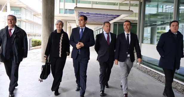 Es Andalucía - Sevilla