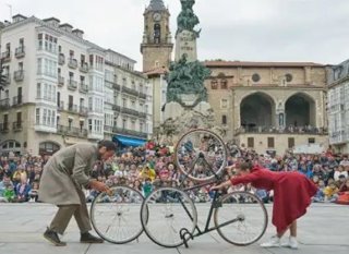 Kale antzerkia Gasteizen