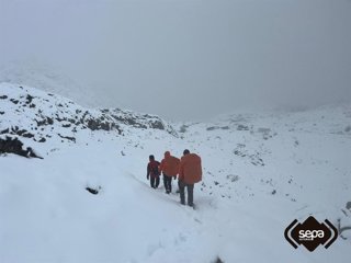 Rescatados ilesos dos hombres que se desorientaron cuando hacían una ruta por Picos de Europa.