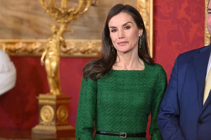 La Reina Letizia durante la recepción celebrada antes del almuerzo celebrado en el Palacio Real, a 05 de marzo de 2026, en Madrid (España).