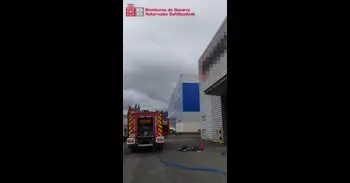 Herido un trabajador en un incendio en una cabina de pintura en el polígono Comarca II de Galar