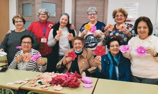 Área de mayores de Cruz Roja Huelva este 8M.