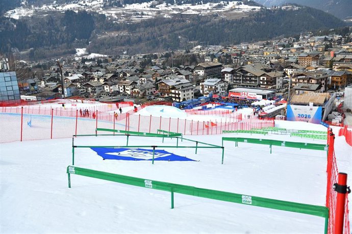 Archivo - Malen Osa y Albert Pérez, séptimos en sus pruebas individuales del Campeonato de Europa en Shahdagh.