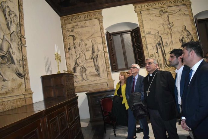 Presentación de los resultados de la restauración de las grisallas de la Catedral de Albacete.