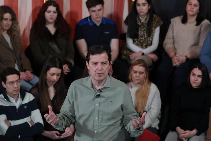 Mañueco, durante su intervención en un acto organizado por Nuevas Generaciones en Valladolid.