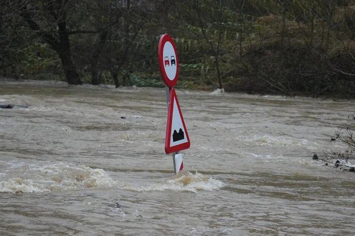 Archivo - Crecida de ríos