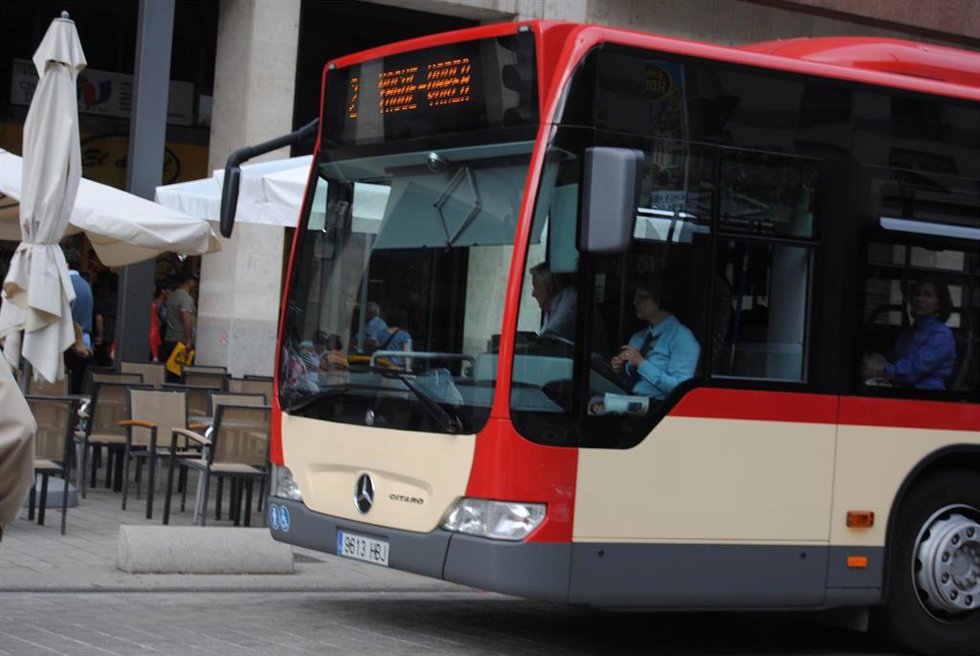 Archivo - Autobús De Logroño