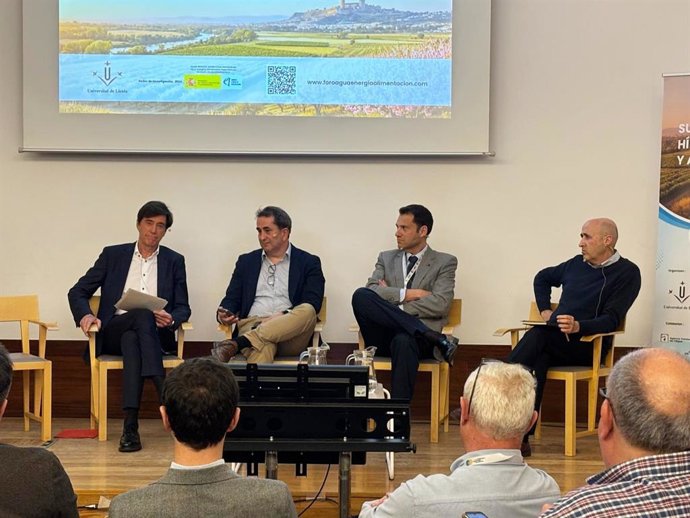 Imagen del director general del Agua, José Sandoval, durante su intervención en el foro.