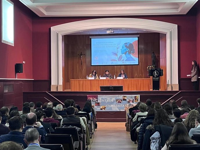 La UCAV acoge el 87º Encuentro de Universitarios bajo el tema 'Voces femeninas por un mundo más auténtico'.